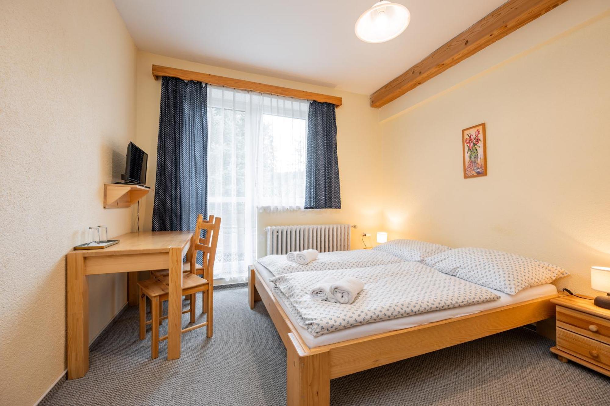 Horsky Hotel Kycerka Velke Karlovice Luaran gambar