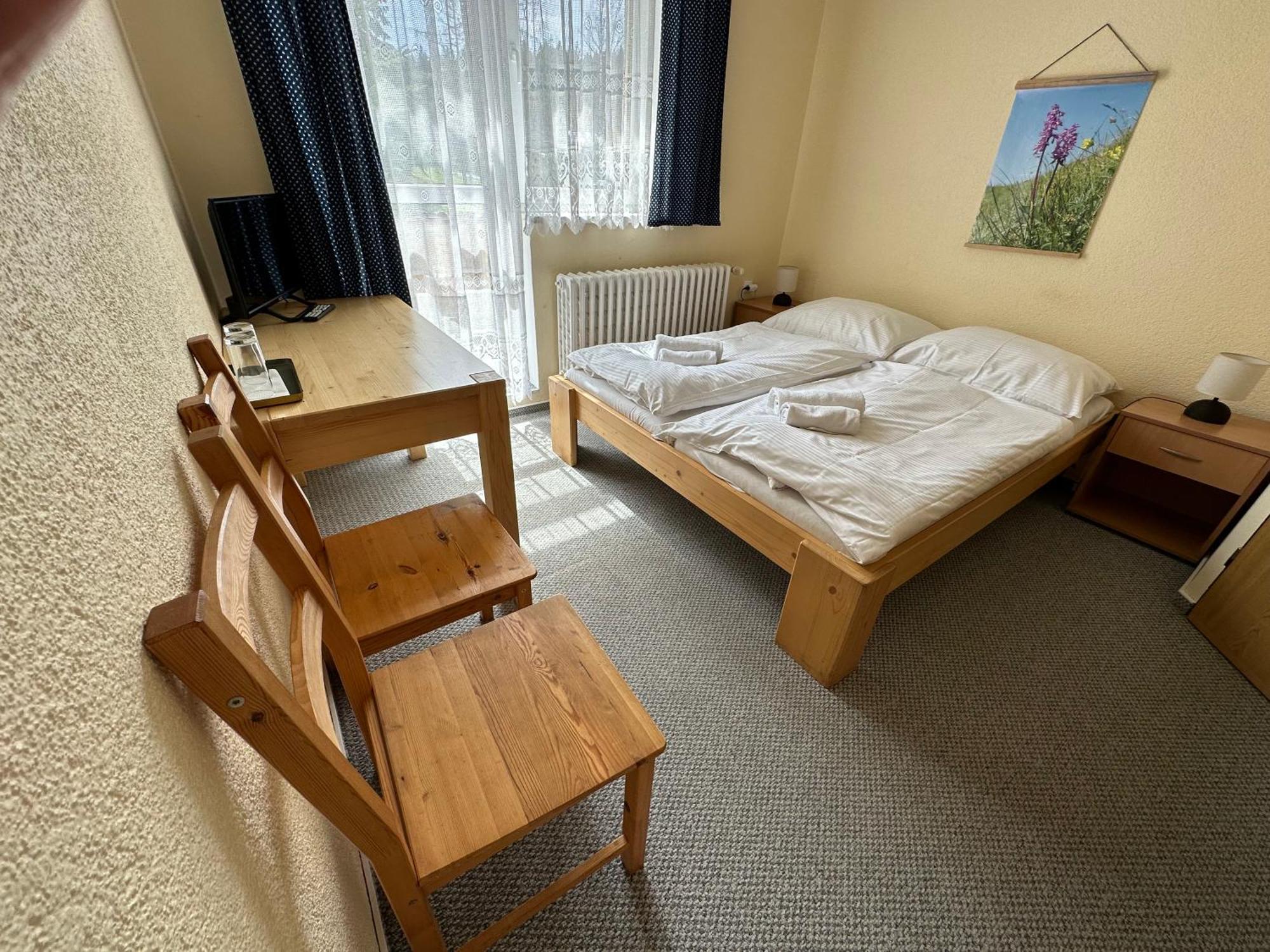 Horsky Hotel Kycerka Velke Karlovice Luaran gambar