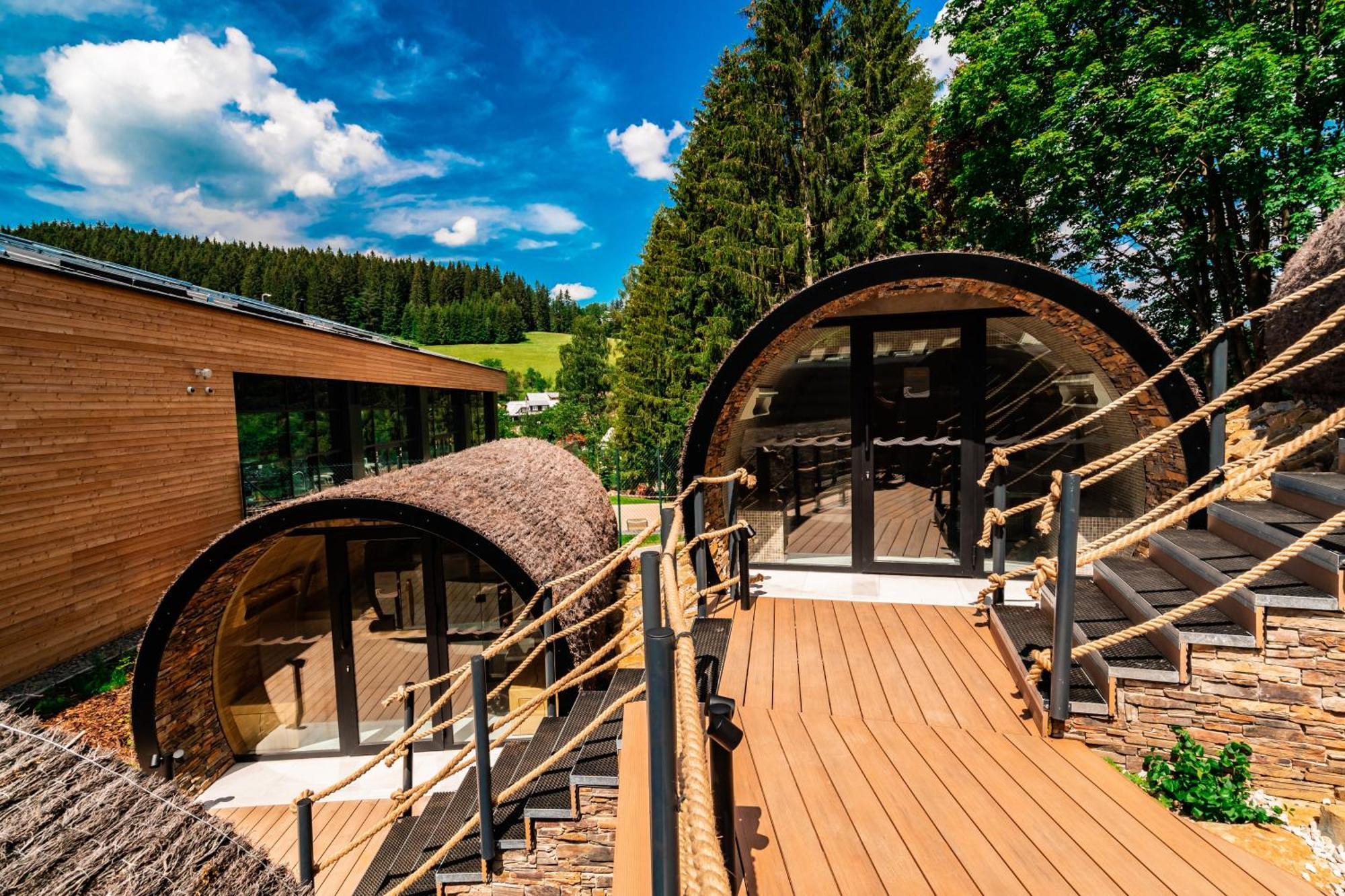 Horsky Hotel Kycerka Velke Karlovice Luaran gambar