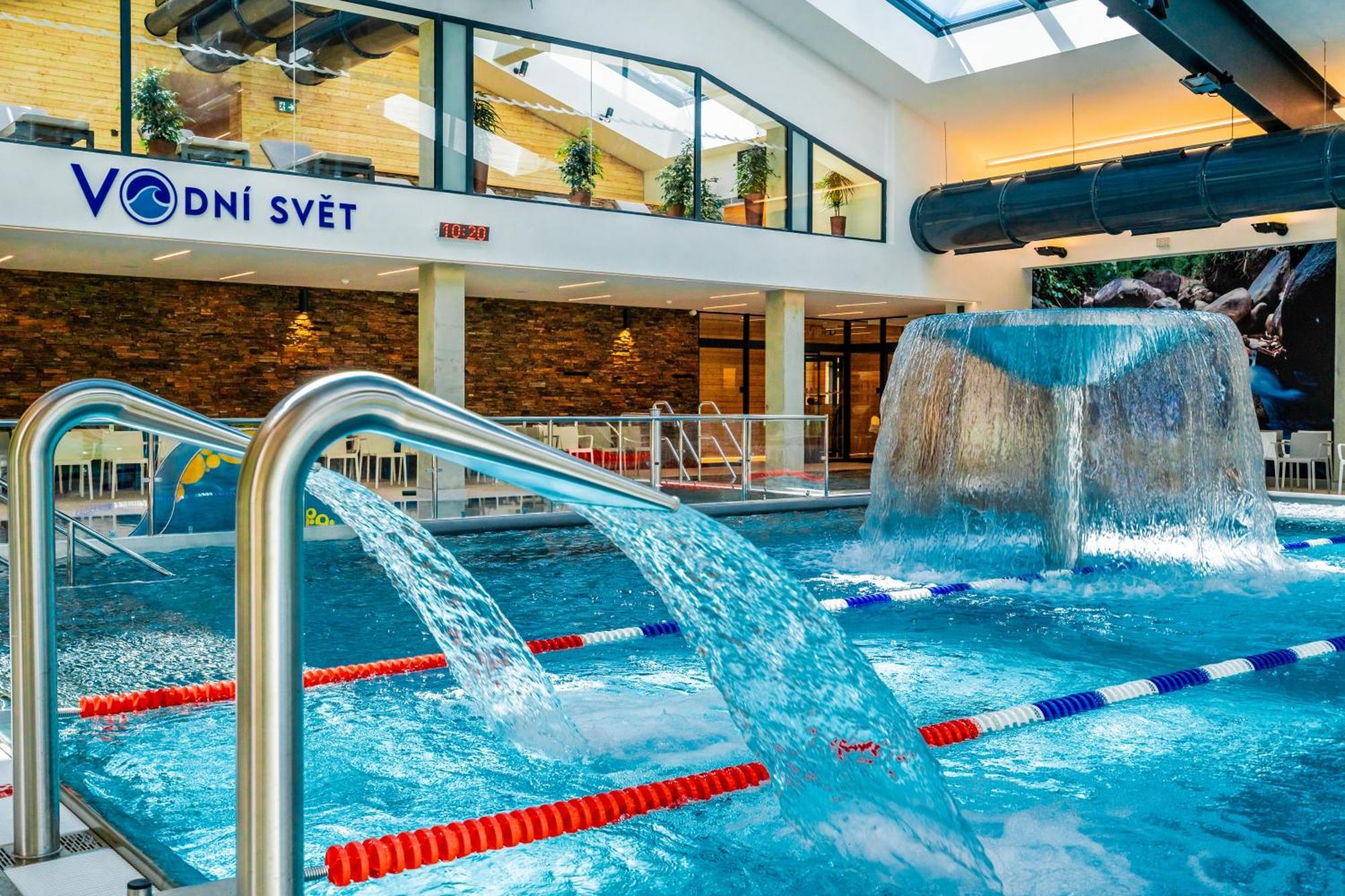 Horsky Hotel Kycerka Velke Karlovice Luaran gambar